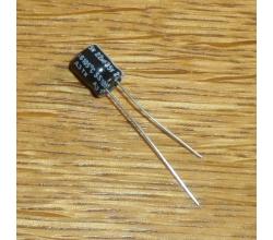 Elko 22 uF 35 V 105 radial